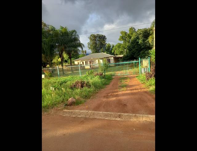 5 BEDROOM HOUSE FOR SALE IN MAKHADO